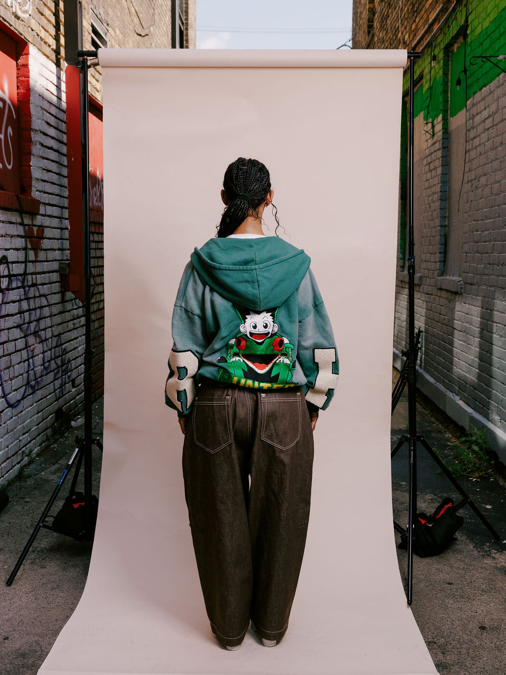 HNTR HNTR ( Pre - Order )